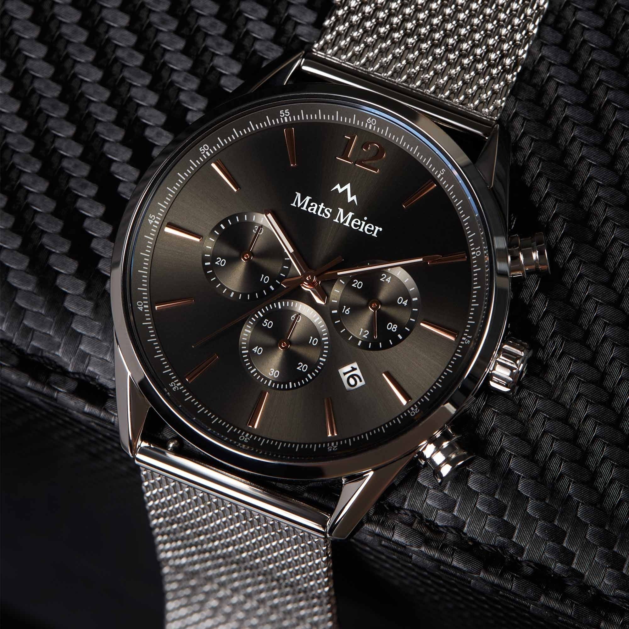 Grand Cornier chronograph grey / silver colored