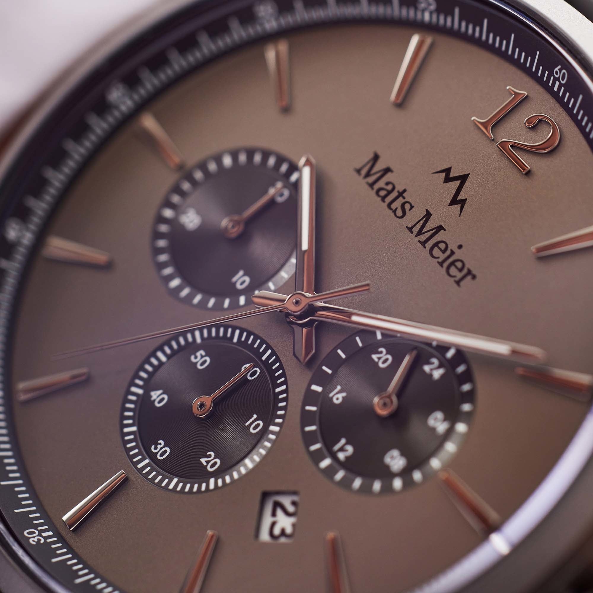 Grand Cornier chronograph mens watch matte gunmetal mesh