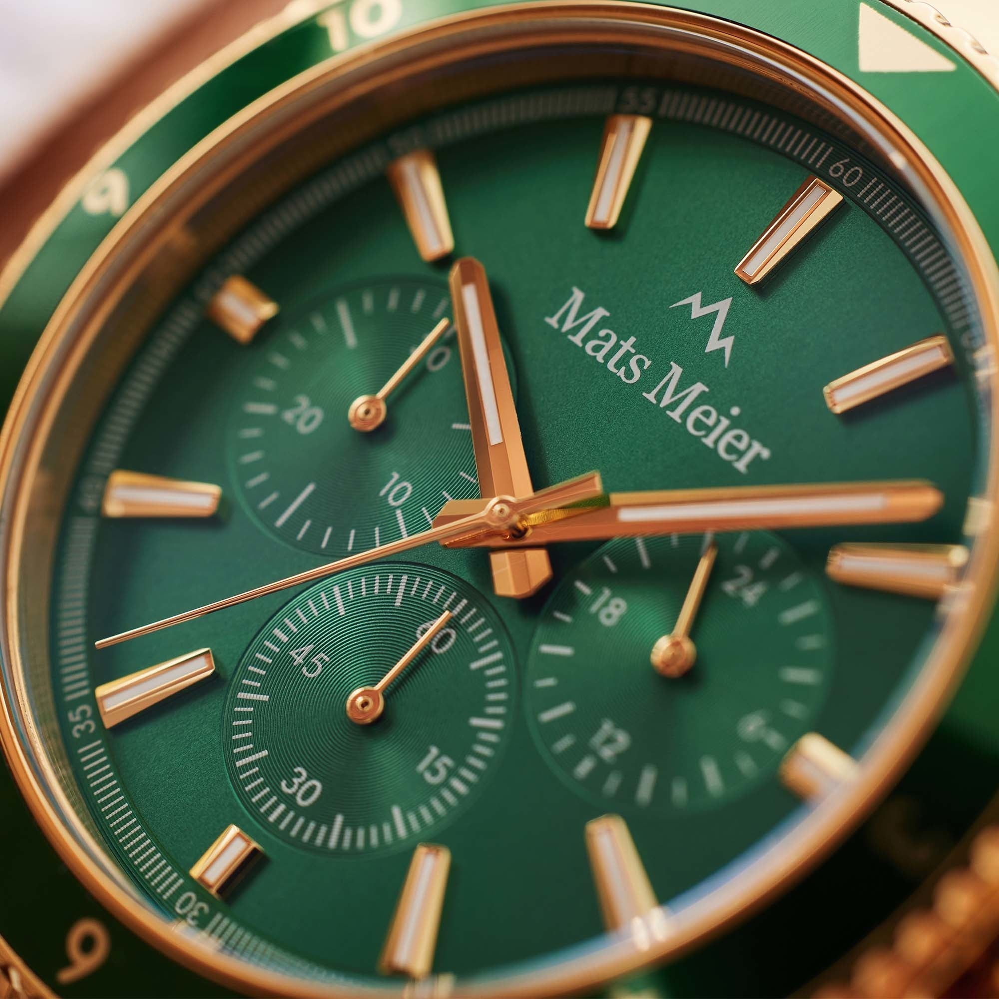 Ponte dei Salti chronograph mens watch gold coloured and green