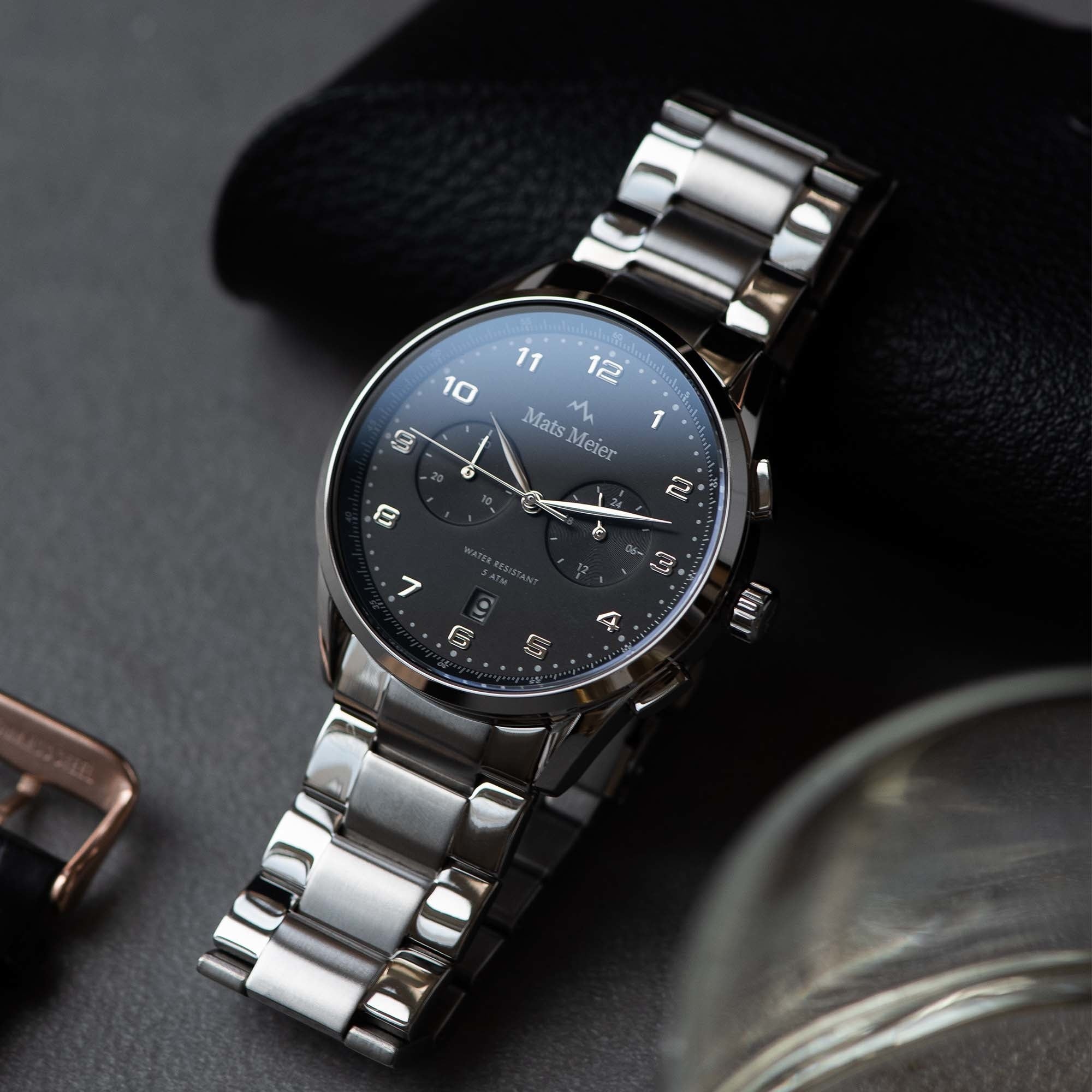 Mont Vélan chronograph mens watch black / silver colored