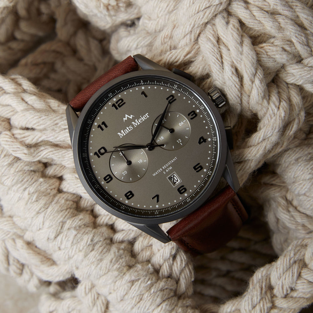 Mont Vélan chronograph gray / brown